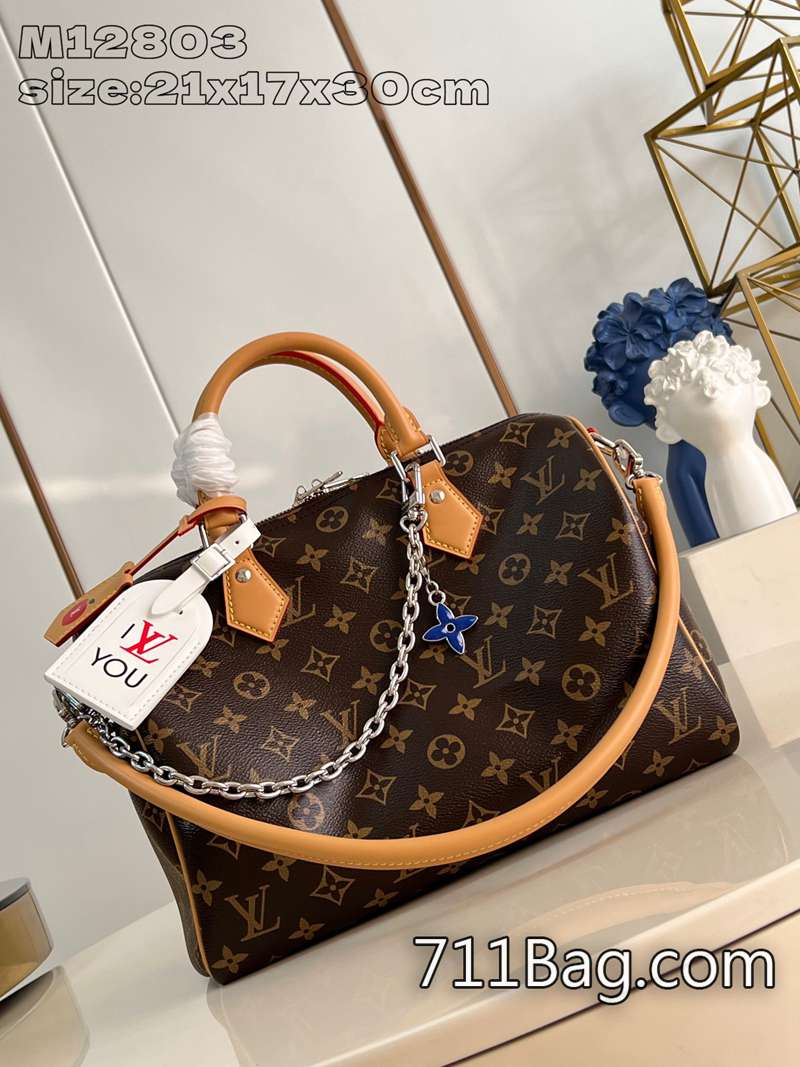 原版一比一LV M12803 高品質五金無色差 高仿LV品牌復古包拉鏈內袋可妥善存放護照和其他重要物品,Toron手柄再添華美一筆。21x17x30cm 原版一比一LV M12803 高品質五金無色差 高仿LV品牌復古包拉鏈內袋可妥善存放護照和其他重要物品,Toron手柄再添華美一筆。21x17x30cm