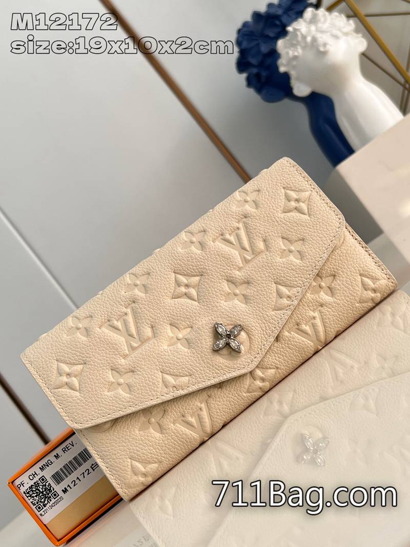 一比一LV M12172白 原版用料精品包包 超3A LV經典復刻款可安全存放多件日常用品。19x10.5x2.5cm 一比一LV M12172白 原版用料精品包包 超3A LV經典復刻款可安全存放多件日常用品。19x10.5x2.5cm
