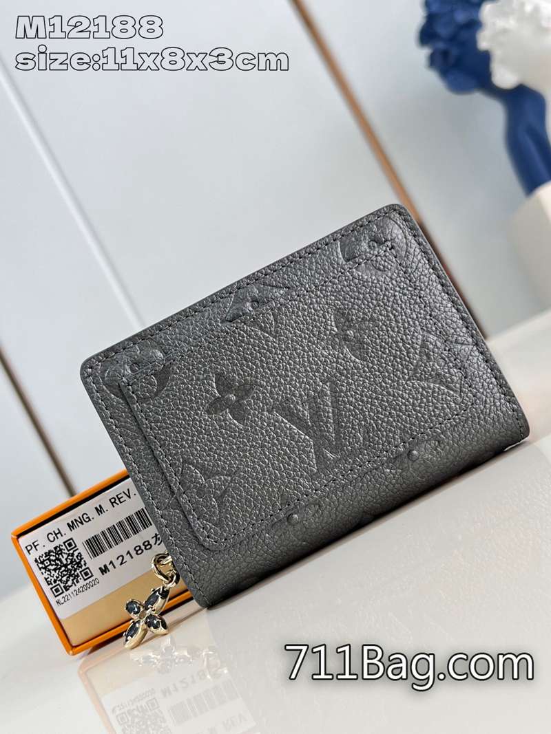 A貨LV M12188灰 高質量五金配件包包 精仿LV牛皮單肩包11x8.5x3.5cm A貨LV M12188灰 高質量五金配件包包 精仿LV牛皮單肩包11x8.5x3.5cm