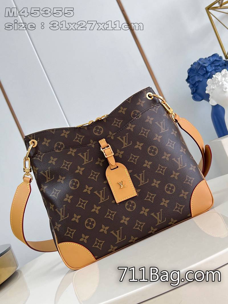 精品A貨LV M45355黃 完美質感無瑕皮革 一比一LV大號手袋可調節皮革肩帶實現舒適肩背或斜挎體驗。31x27x11cm 精品A貨LV M45355黃 完美質感無瑕皮革 一比一LV大號手袋可調節皮革肩帶實現舒適肩背或斜挎體驗。31x27x11cm