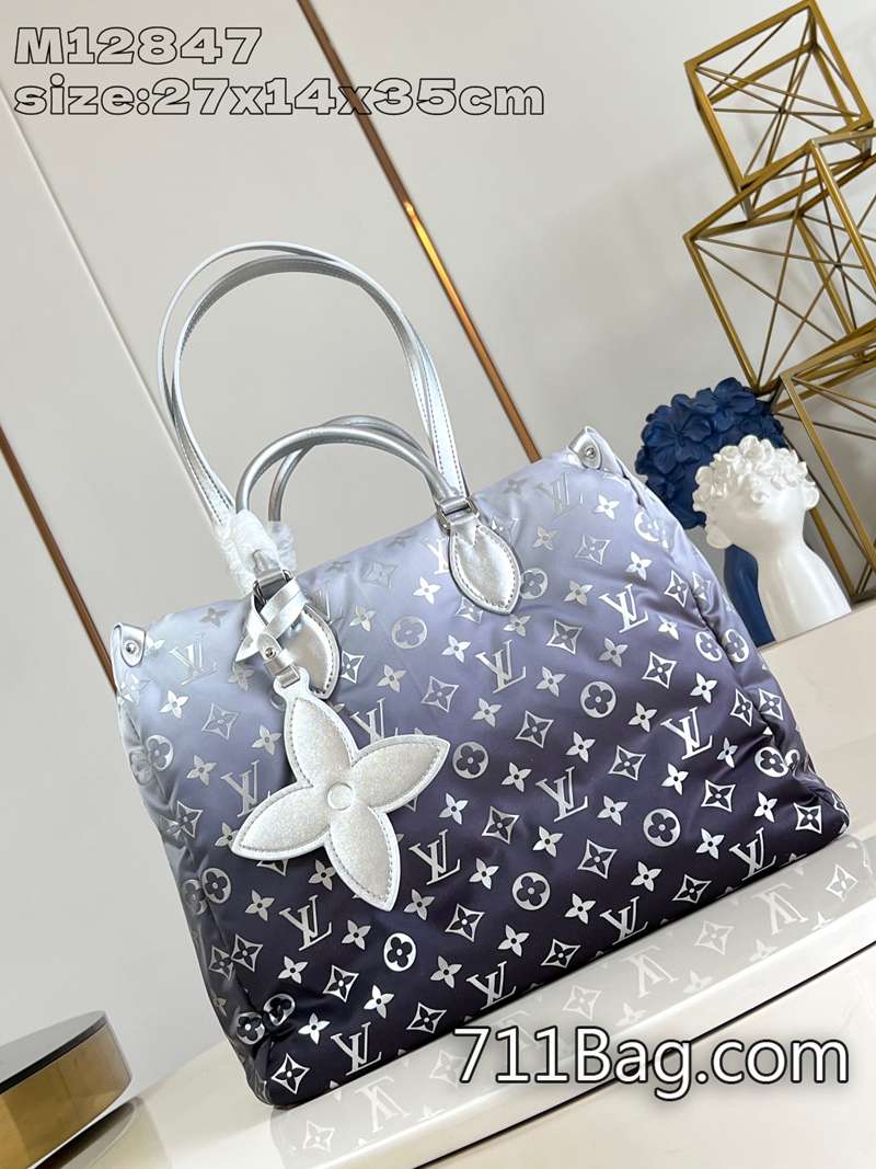 A貨LV M12847 完美復刻細節包包 一比一LV旅行包27x14x35cm A貨LV M12847 完美復刻細節包包 一比一LV旅行包27x14x35cm