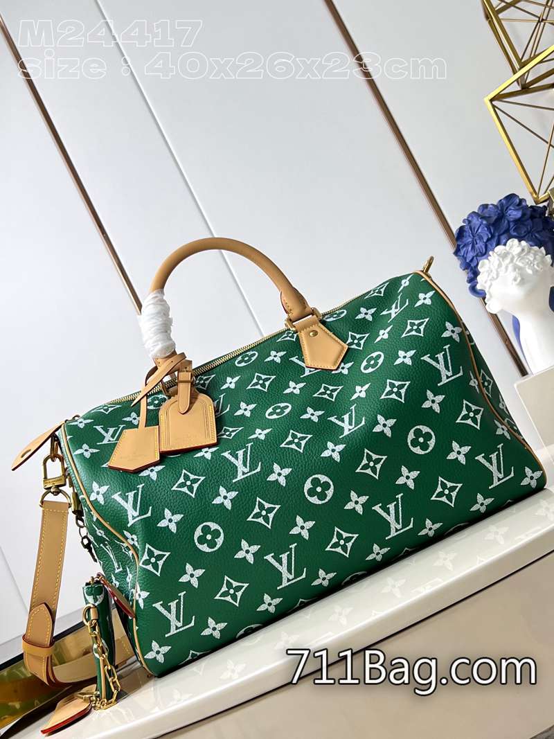 精品高仿LV M24417綠 五金精緻奢華包包 A貨LV配原廠盒包裝40x26x23cm 精品高仿LV M24417綠 五金精緻奢華包包 A貨LV配原廠盒包裝40x26x23cm