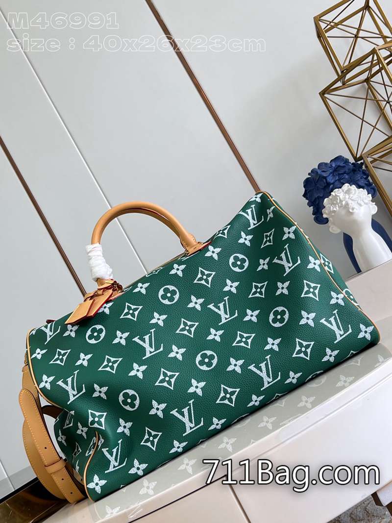 超3ALV M46991綠 材質精選原單包款 A貨LV水桶包熱賣50x32x29cm 超3ALV M46991綠 材質精選原單包款 A貨LV水桶包熱賣50x32x29cm