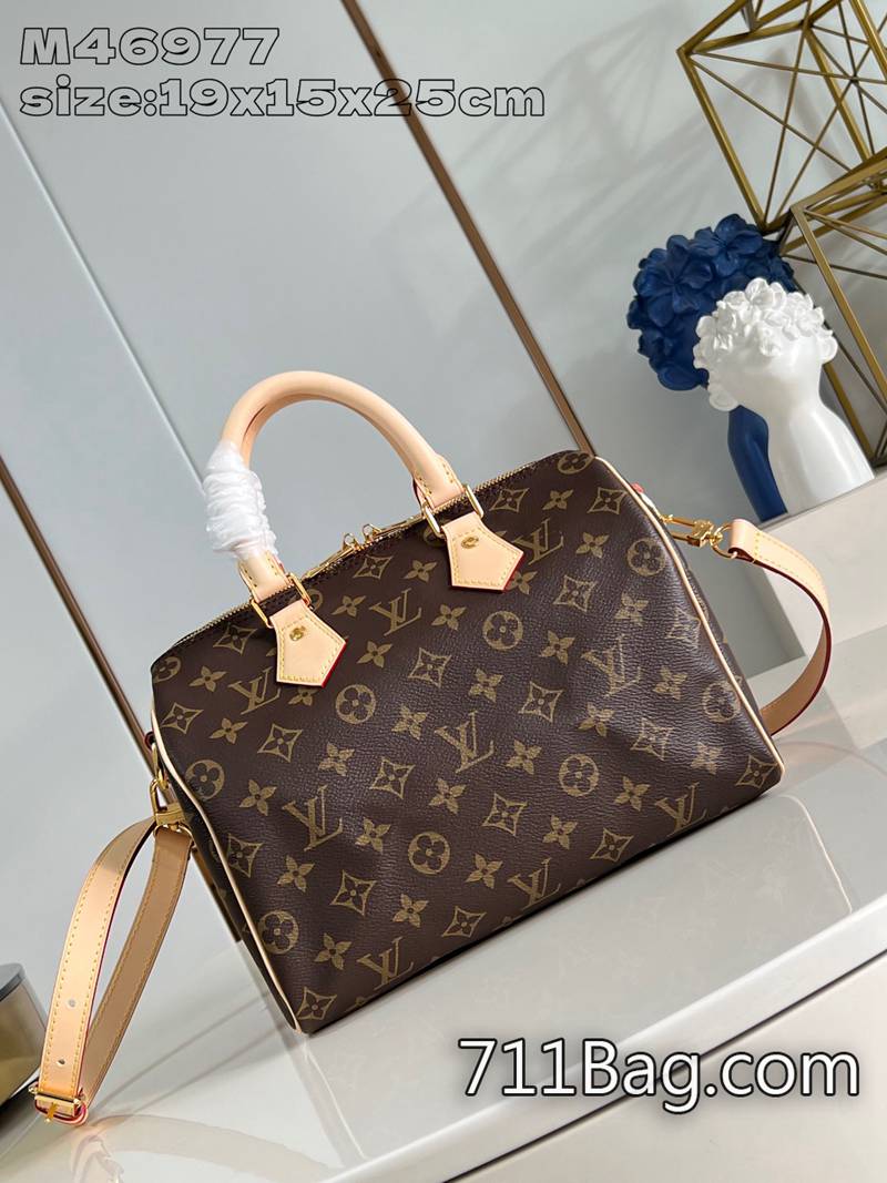 頂級一比一LV M46977老花 頂級皮革細節精美 一比一LV對版原單19x15x25cm 頂級一比一LV M46977老花 頂級皮革細節精美 一比一LV對版原單19x15x25cm