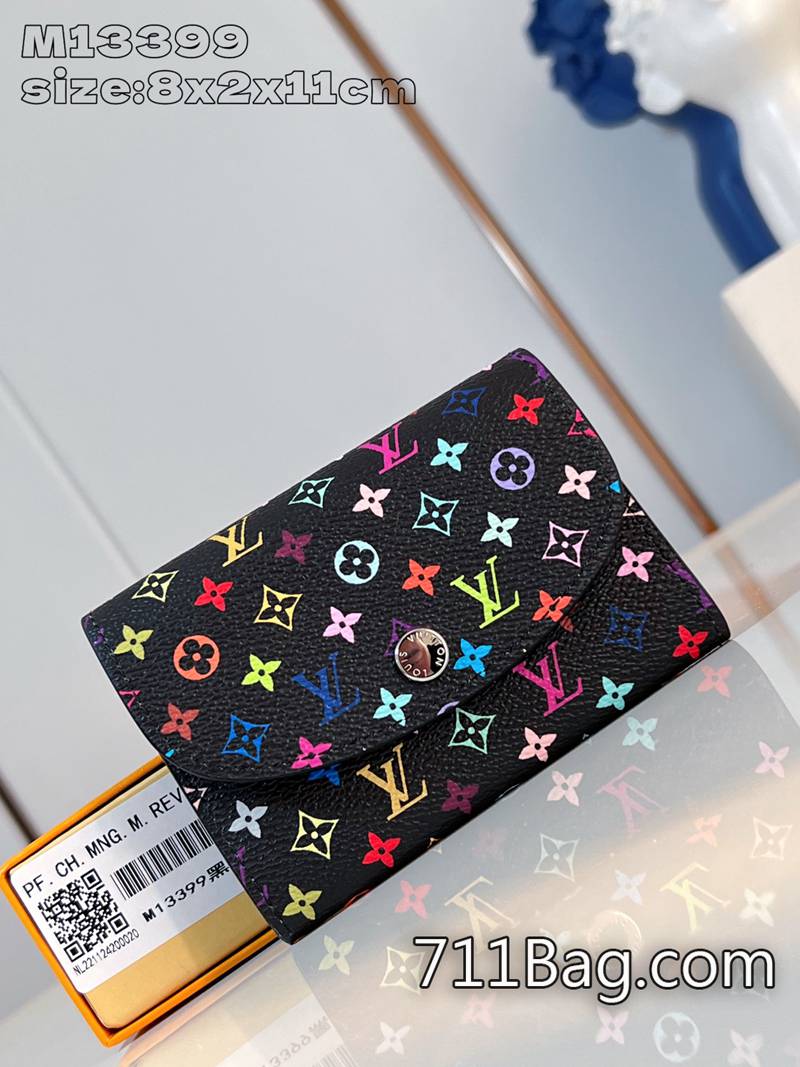 頂級精品LV M13399黑彩 高端質感奢侈品同款 精品LV高質感手袋8x2.5x11cm 頂級精品LV M13399黑彩 高端質感奢侈品同款 精品LV高質感手袋8x2.5x11cm