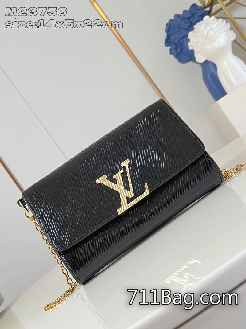 精品高仿LV M23756黑 嚴選材質打造精品包 超3A LV背包14x5x22cm 精品高仿LV M23756黑 嚴選材質打造精品包 超3A LV背包14x5x22cm