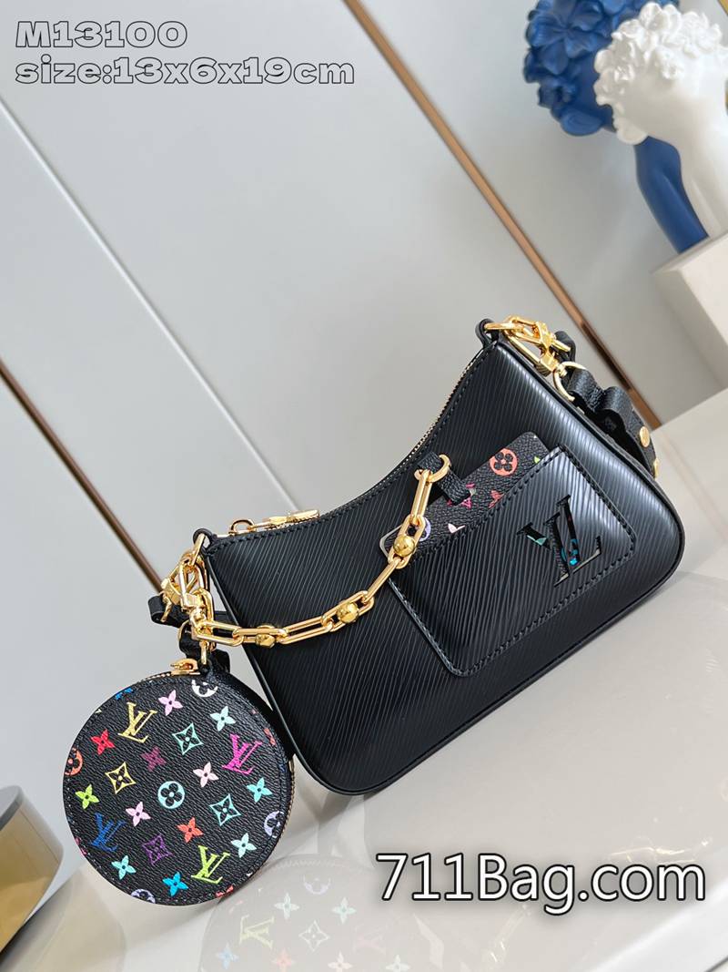 頂級一比一LV M13100黑 高品質真皮一比一 高仿LV時尚流行款13.5x6.5x19cm 頂級一比一LV M13100黑 高品質真皮一比一 高仿LV時尚流行款13.5x6.5x19cm