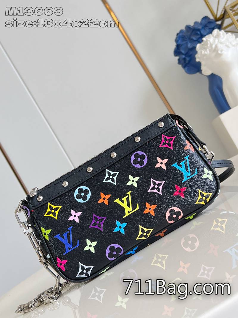 頂級高仿LV M13663黑彩 高質真皮頂級做工 高仿LV包包推薦13x4x22cm 頂級高仿LV M13663黑彩 高質真皮頂級做工 高仿LV包包推薦13x4x22cm