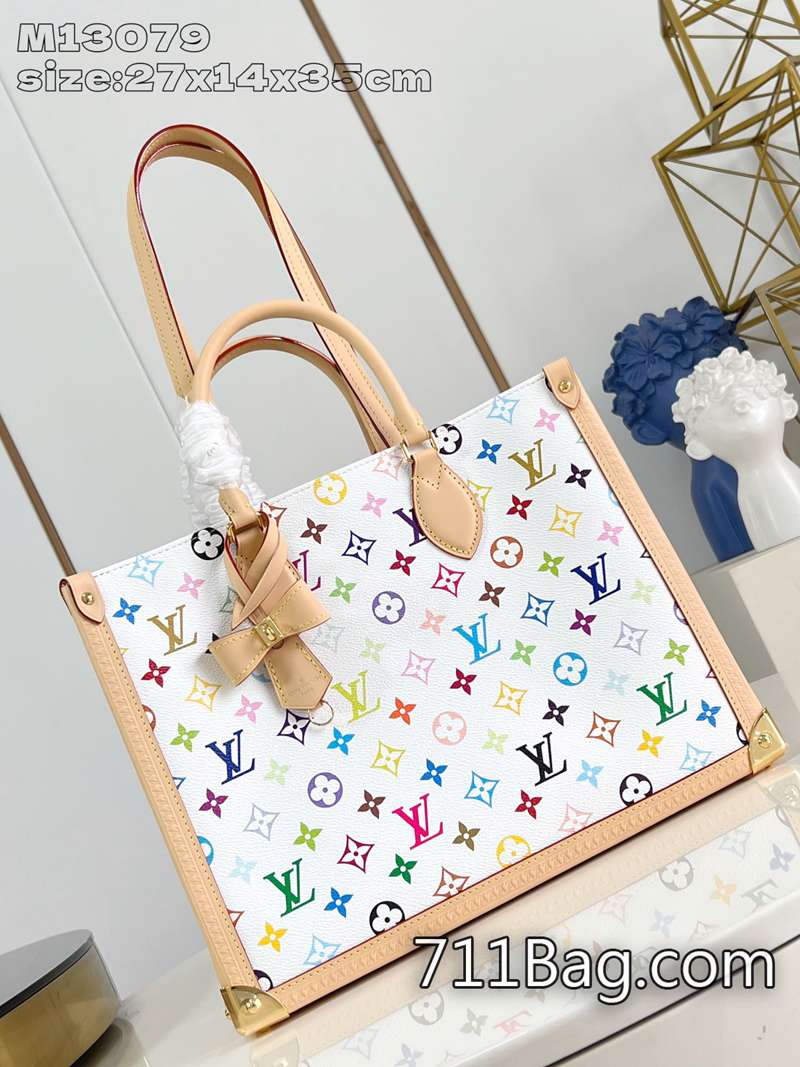 精仿LV M13079白彩 包型挺括五金耐用 A貨LV配原廠盒包裝27x14x35cm 精仿LV M13079白彩 包型挺括五金耐用 A貨LV配原廠盒包裝27x14x35cm