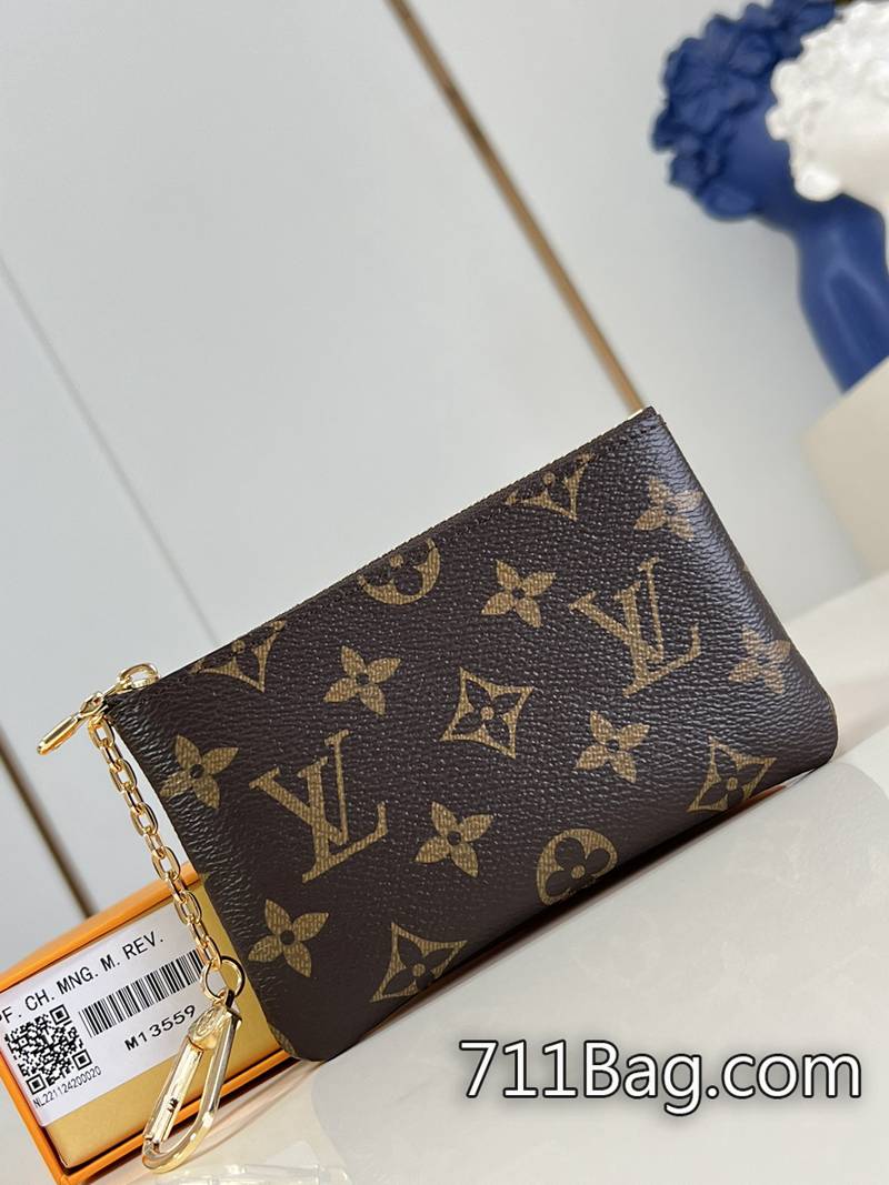 高仿LV M13559老花 奢侈品質感平價實現 超3A LV品牌復刻款9x1x15cm 高仿LV M13559老花 奢侈品質感平價實現 超3A LV品牌復刻款9x1x15cm