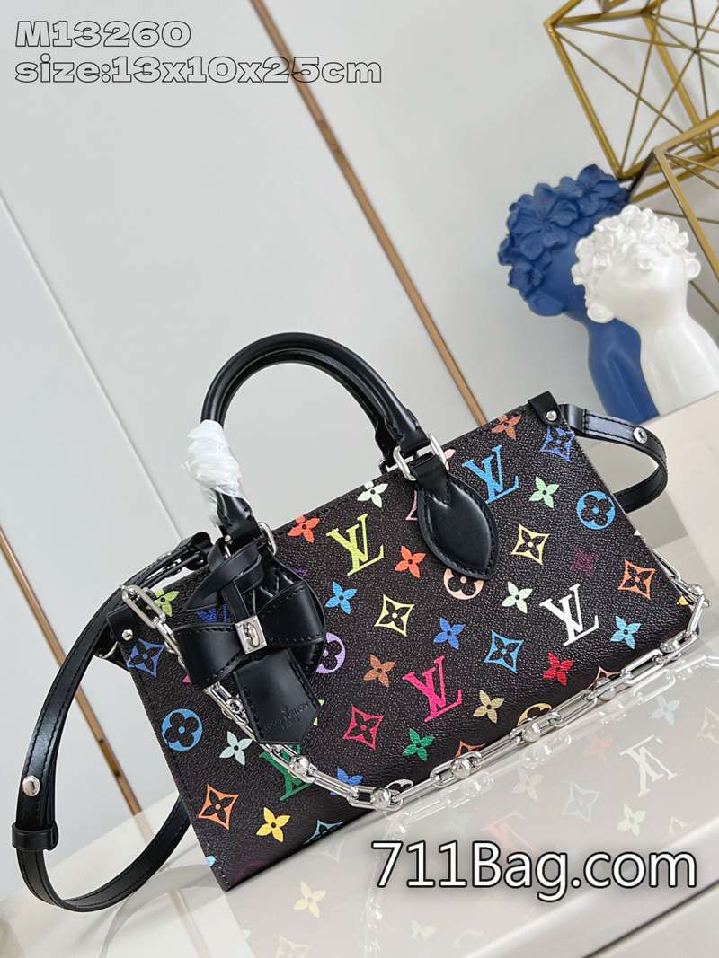 精仿LV M13260黑彩 做工考究高端包包 高仿LV細節對版包13x10x25cm 精仿LV M13260黑彩 做工考究高端包包 高仿LV細節對版包13x10x25cm