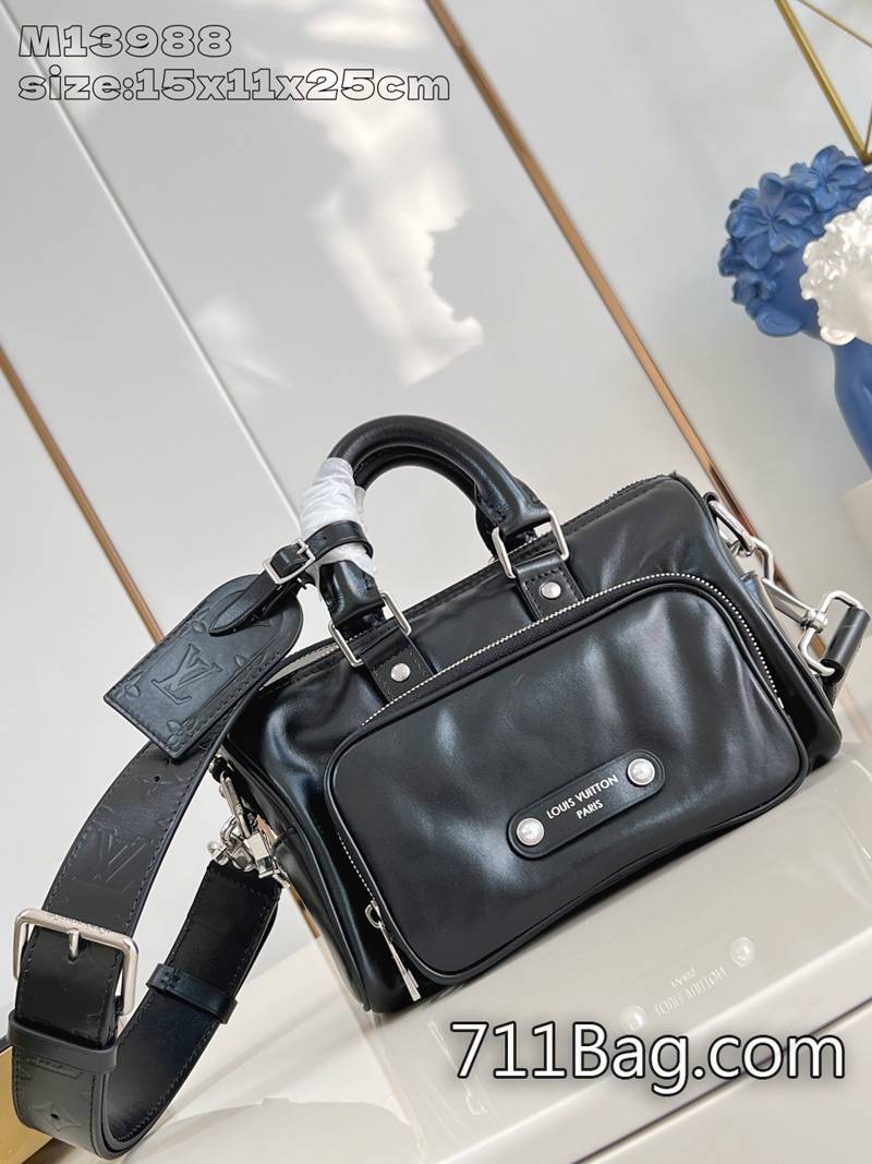 超3ALV M13988 頂級原料還原度高 原單LV皮質小包15x11x25cm 超3ALV M13988 頂級原料還原度高 原單LV皮質小包15x11x25cm