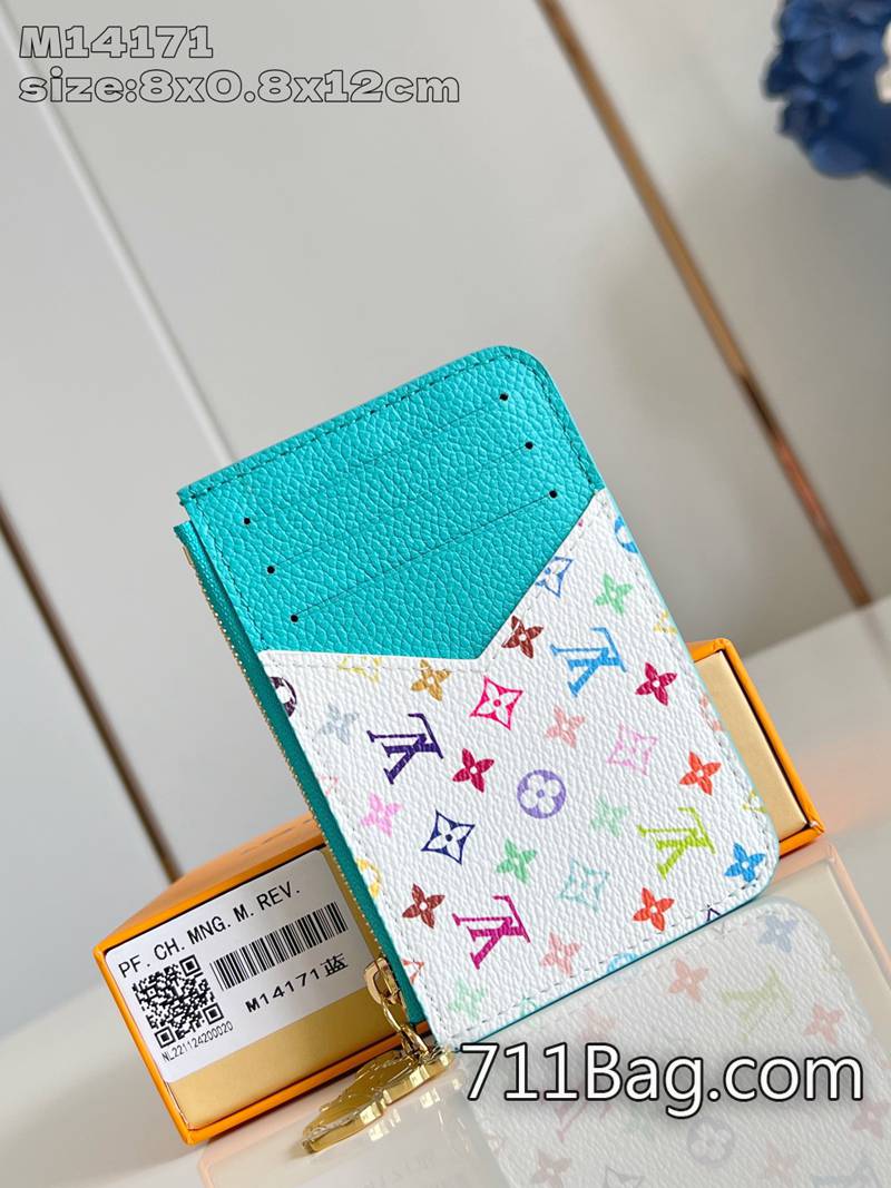 精品A貨LV M14171藍 完美質感無瑕皮革 超3A LV背包款8x0.8x12cm 精品A貨LV M14171藍 完美質感無瑕皮革 超3A LV背包款8x0.8x12cm