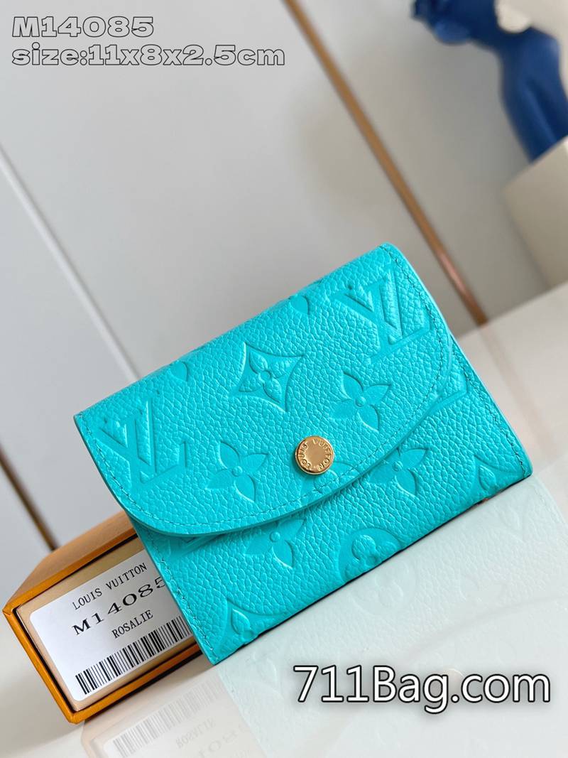 高仿Louis Vuitton M14085藍 品質卓越的高仿包 高仿LV復古肩背包多姿多彩的Monogram塗層帆佈巧妙點綴低調的品牌標誌,設計取材自藝術傢標誌性的彩虹色調。11x8x2.5cm 高仿Louis Vuitton M14085藍 品質卓越的高仿包 高仿LV復古肩背包多姿多彩的Monogram塗層帆佈巧妙點綴低調的品牌標誌,設計取材自藝術傢標誌性的彩虹色調。11x8x2.5cm