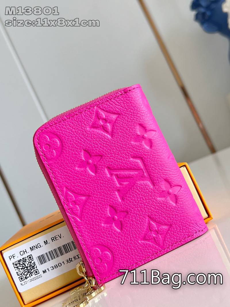 頂級A貨LV M13801玫紅 優質包包細節精緻 精品LV高質感手袋11x8.5x1.5cm 頂級A貨LV M13801玫紅 優質包包細節精緻 精品LV高質感手袋11x8.5x1.5cm