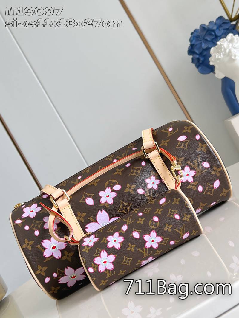 頂級A貨LV M13097 頂級進口皮革女包 精品LV高質感手袋11x13x27cm 頂級A貨LV M13097 頂級進口皮革女包 精品LV高質感手袋11x13x27cm