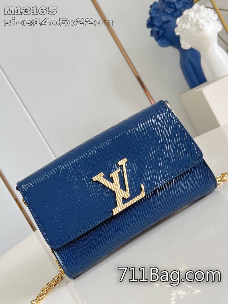 精品A貨LV M13165深藍 專櫃對版材質還原度高 超3A LV皮帶系列包包14x5x22cm 精品A貨LV M13165深藍 專櫃對版材質還原度高 超3A LV皮帶系列包包14x5x22cm