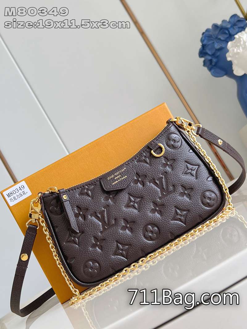 頂級高仿Louis Vuitton M80349巧克力壓花 完美縫線工藝展現 高仿LV精品真皮包詳細特征19x11.5x3cm 頂級高仿Louis Vuitton M80349巧克力壓花 完美縫線工藝展現 高仿LV精品真皮包詳細特征19x11.5x3cm