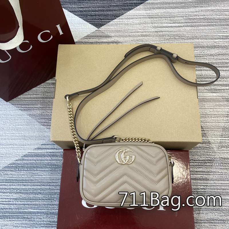 精品高仿Gucci 634936 實拍不修圖,細節也很能打。 拼多多Gucci A貨評價尺寸:12(長)x18(寬)x7cm(厚)顏色:米灰色全皮/原廠皮。 精品高仿Gucci 634936 實拍不修圖,細節也很能打。 拼多多Gucci A貨評價尺寸:12(長)x18(寬)x7cm(厚)顏色:米灰色全皮/原廠皮。