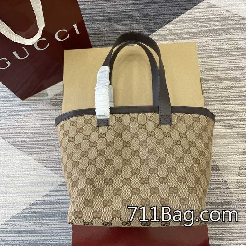頂級高仿Gucci 788211 高質真皮頂級做工 Gucci正品對版高仿尺寸:21.5(長)x17.5(高)x18cm(厚)顏色:棕色/帆佈。 頂級高仿Gucci 788211 高質真皮頂級做工 Gucci正品對版高仿尺寸:21.5(長)x17.5(高)x18cm(厚)顏色:棕色/帆佈。