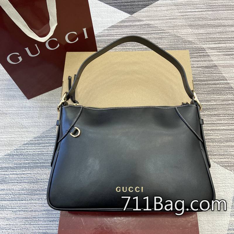 超3AGucci 815216 客戶實拍反饋:與正品無異。 Gucci高仿可退可換尺寸:31.5厘米(寬)x21厘米(高)x8厘米(深)顏色:克色全皮/原廠皮。 超3AGucci 815216 客戶實拍反饋:與正品無異。 Gucci高仿可退可換尺寸:31.5厘米(寬)x21厘米(高)x8厘米(深)顏色:克色全皮/原廠皮。