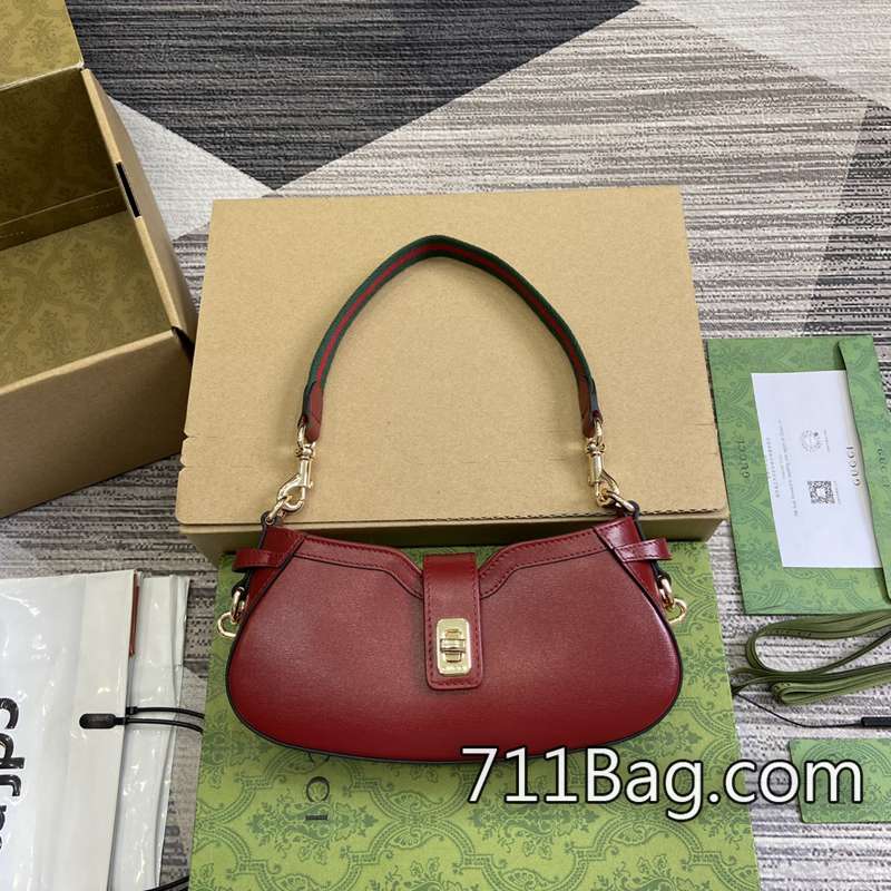 精品高仿Gucci 786015 外觀挺立,不變形不塌陷。 Gucci高仿開箱評價尺寸:12(長)x24(寬)x5厘米(厚)顏色:紅色/原廠皮。 精品高仿Gucci 786015 外觀挺立,不變形不塌陷。 Gucci高仿開箱評價尺寸:12(長)x24(寬)x5厘米(厚)顏色:紅色/原廠皮。