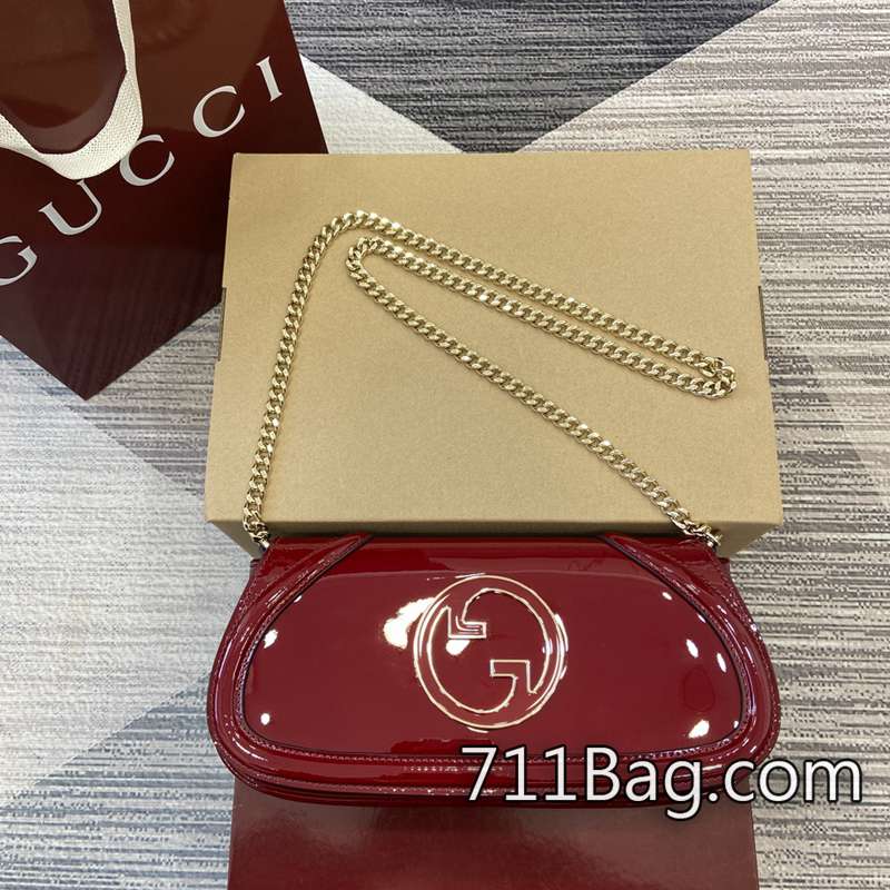頂級精品Gucci 814952 精選面料超柔質感 情侶款Gucci高仿推薦尺寸:29.5厘米(寬)x12.5厘米(高)x7厘米(深)顏色:安可拉紅漆皮。 頂級精品Gucci 814952 精選面料超柔質感 情侶款Gucci高仿推薦尺寸:29.5厘米(寬)x12.5厘米(高)x7厘米(深)顏色:安可拉紅漆皮。