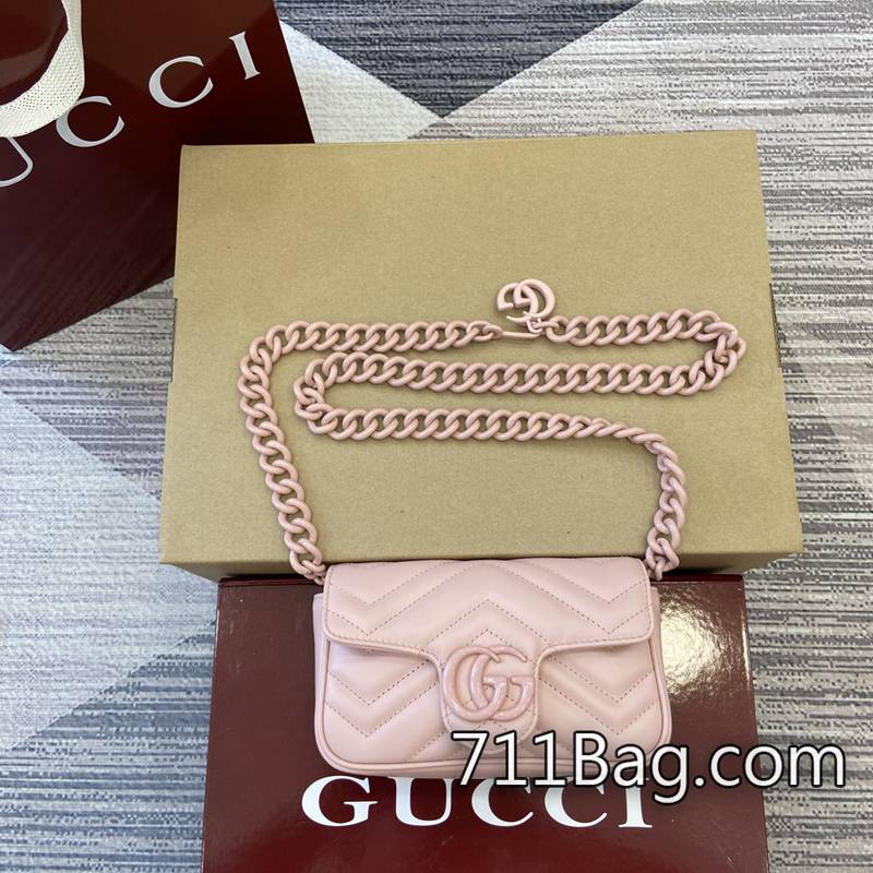 一比一Gucci 699757 包面壓紋均勻精緻,無跳線。 約會包包首選Gucci仿品 一比一Gucci 699757 包面壓紋均勻精緻,無跳線。 約會包包首選Gucci仿品