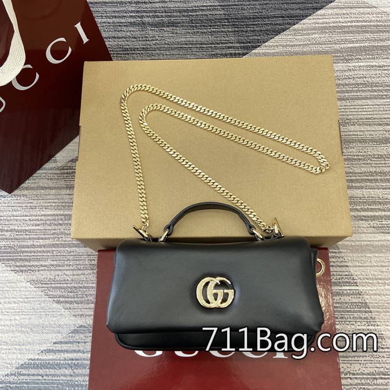 一比一Gucci 806017 展現低調奢華的高端質感。 Gucci錢包A貨 一比一Gucci 806017 展現低調奢華的高端質感。 Gucci錢包A貨