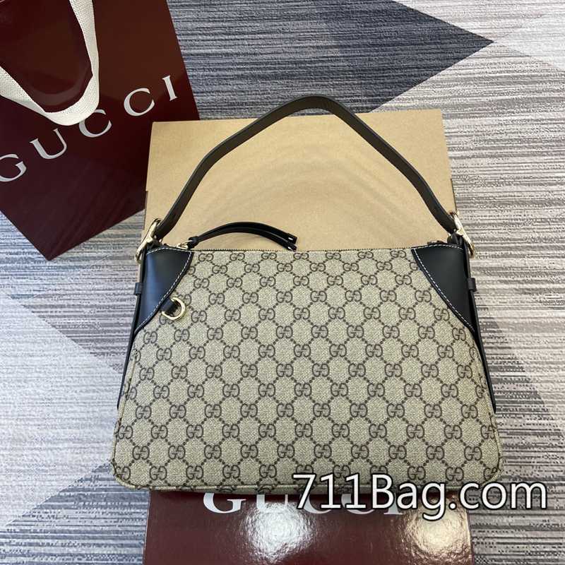 原版一比一Gucci 815216 包型優雅,輪廓分明。 Gucci仿品微信購買 原版一比一Gucci 815216 包型優雅,輪廓分明。 Gucci仿品微信購買