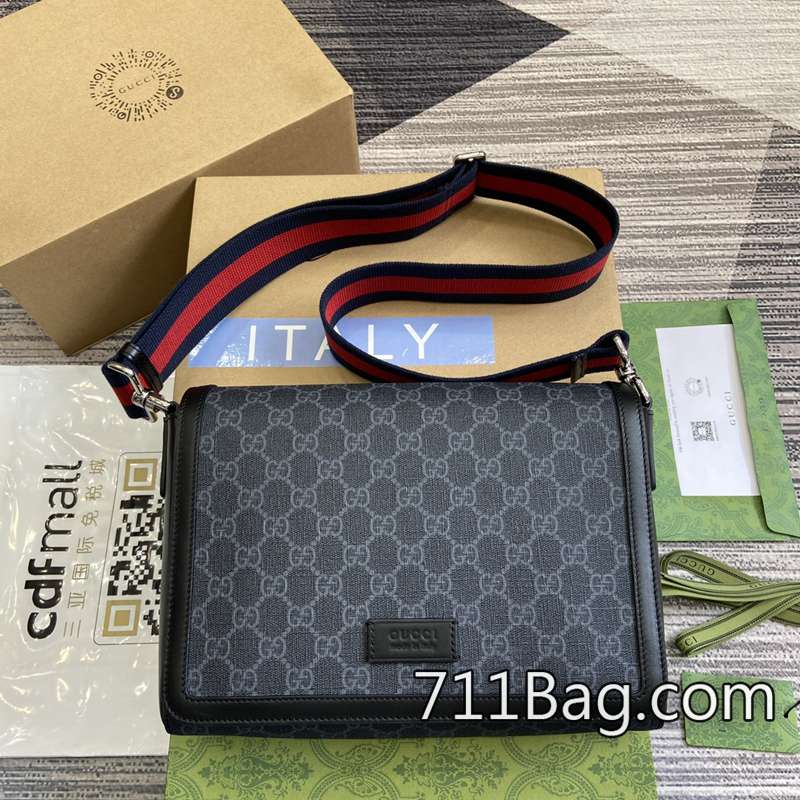 頂級A貨Gucci古馳 771167 用料實在高端手袋 Gucci Horsebit 1955包A貨尺寸:20(長)x27(寬)x8cm(厚)顏色:黑色/pvc。 頂級A貨Gucci古馳 771167 用料實在高端手袋 Gucci Horsebit 1955包A貨尺寸:20(長)x27(寬)x8cm(厚)顏色:黑色/pvc。