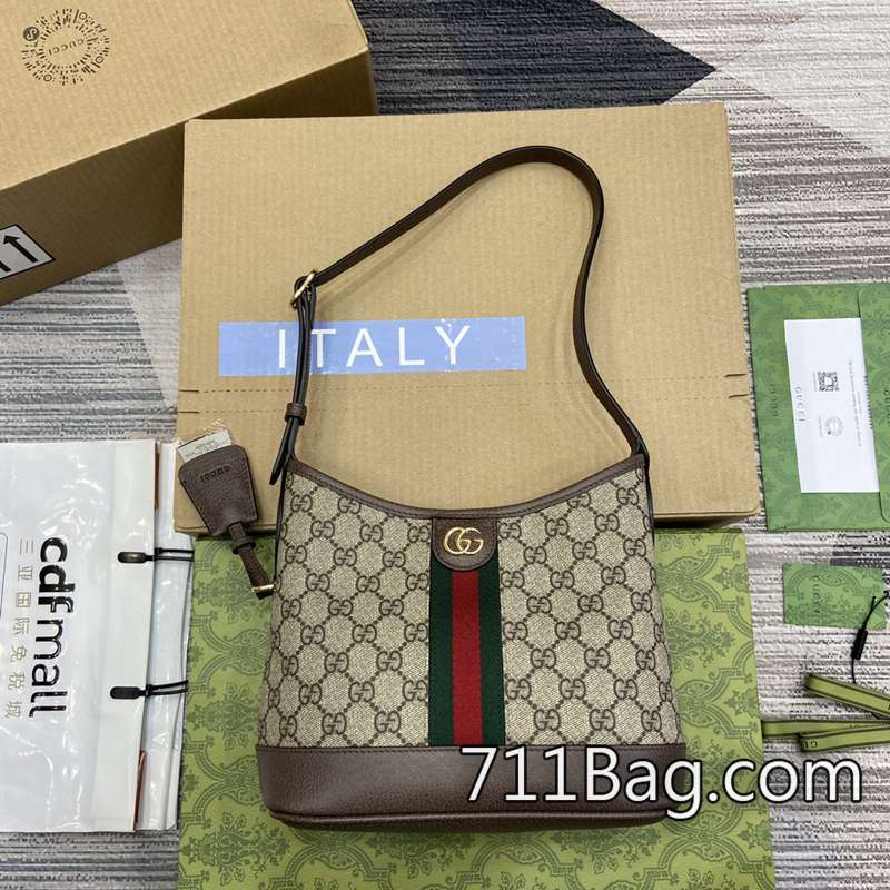 頂級精品Gucci古馳 781402 精選材料來源透明可查。 Gucci高仿可退可換尺寸:23*21*12cm顏色:棕色pvc 頂級精品Gucci古馳 781402 精選材料來源透明可查。 Gucci高仿可退可換尺寸:23*21*12cm顏色:棕色pvc