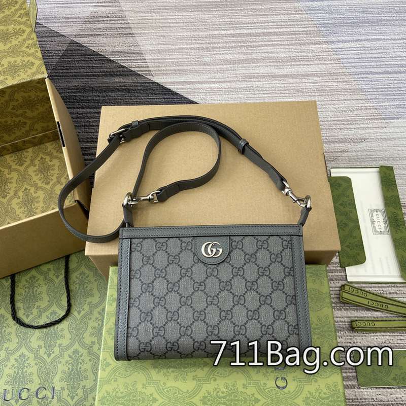 頂級高仿Gucci 795467 採用進口原版皮革,手感柔軟細膩。 Gucci包A貨真假辨別尺寸:22(寬)x15(高)x4.5厘米(厚)顏色:灰色/pvc。 頂級高仿Gucci 795467 採用進口原版皮革,手感柔軟細膩。 Gucci包A貨真假辨別尺寸:22(寬)x15(高)x4.5厘米(厚)顏色:灰色/pvc。