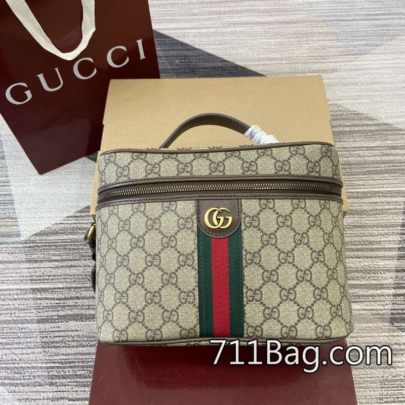 精仿Gucci 811489 拉鍊順滑不卡線。 拼多多Gucci A貨評價尺寸:25(寬)x17.5(高)x15cm(深)顏色:啡膠棕色/原廠皮。 精仿Gucci 811489 拉鍊順滑不卡線。 拼多多Gucci A貨評價尺寸:25(寬)x17.5(高)x15cm(深)顏色:啡膠棕色/原廠皮。