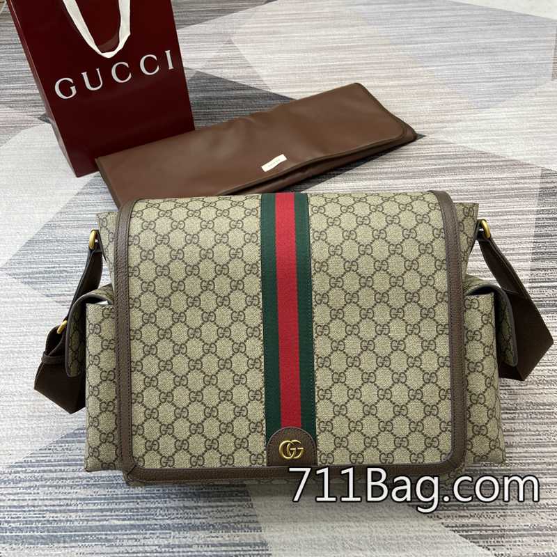 頂級高仿Gucci 819287 品質為王手感爆棚 學生黨最愛Gucci高仿尺寸:45(寬)x32(高)x14.5cm(深)顏色:啡膠棕色/原廠皮。 頂級高仿Gucci 819287 品質為王手感爆棚 學生黨最愛Gucci高仿尺寸:45(寬)x32(高)x14.5cm(深)顏色:啡膠棕色/原廠皮。