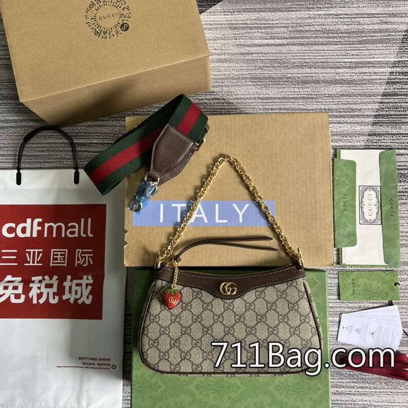 A貨Gucci 735132 完美手工細節高仿包 Gucci原廠五金A貨尺寸:25*15.5*6cm。顏色:棕色/pvc。意大利創作 A貨Gucci 735132 完美手工細節高仿包 Gucci原廠五金A貨尺寸:25*15.5*6cm。顏色:棕色/pvc。意大利創作