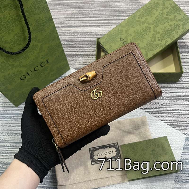 頂級高仿Gucci 658634 細節完美仿真名包 Gucci GG圖騰高仿尺寸:19(寬)x10.5(高)x2cm(深)顏色:棕色/原廠皮。 頂級高仿Gucci 658634 細節完美仿真名包 Gucci GG圖騰高仿尺寸:19(寬)x10.5(高)x2cm(深)顏色:棕色/原廠皮。