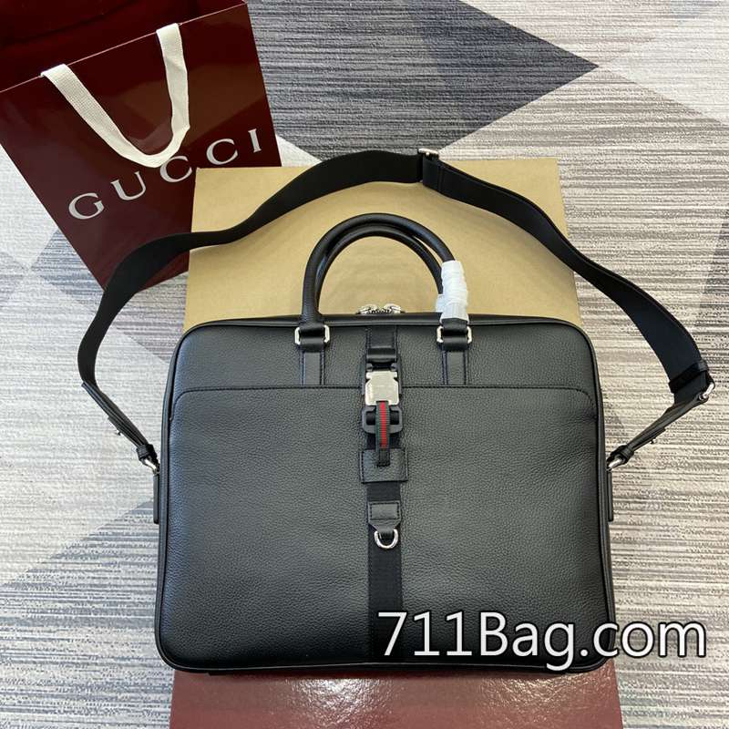 頂級高仿Gucci 816757 包面壓紋均勻精緻,無跳線。 Gucci高仿壓紋LOGO尺寸:37(寬)x29(高)x7cm(深)顏色:克荔枝全皮/原廠皮。 頂級高仿Gucci 816757 包面壓紋均勻精緻,無跳線。 Gucci高仿壓紋LOGO尺寸:37(寬)x29(高)x7cm(深)顏色:克荔枝全皮/原廠皮。