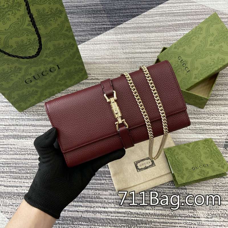 超3AGucci 652681 真皮氣質通勤手袋 Gucci一比一高仿包尺寸:19(長)x10(高)x3.5cm(厚)顏色:酒紅/荔枝紋牛皮。 超3AGucci 652681 真皮氣質通勤手袋 Gucci一比一高仿包尺寸:19(長)x10(高)x3.5cm(厚)顏色:酒紅/荔枝紋牛皮。