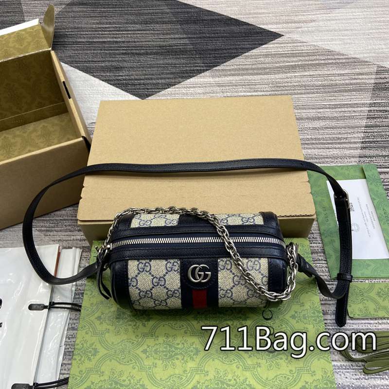一比一Gucci 795208 多位買傢反饋:幾乎看不出是仿品。 Gucci限量色A貨包尺寸:18.5(寬)x10(高)x10厘米(深)顏色:藍色/pvc。 一比一Gucci 795208 多位買傢反饋:幾乎看不出是仿品。 Gucci限量色A貨包尺寸:18.5(寬)x10(高)x10厘米(深)顏色:藍色/pvc。