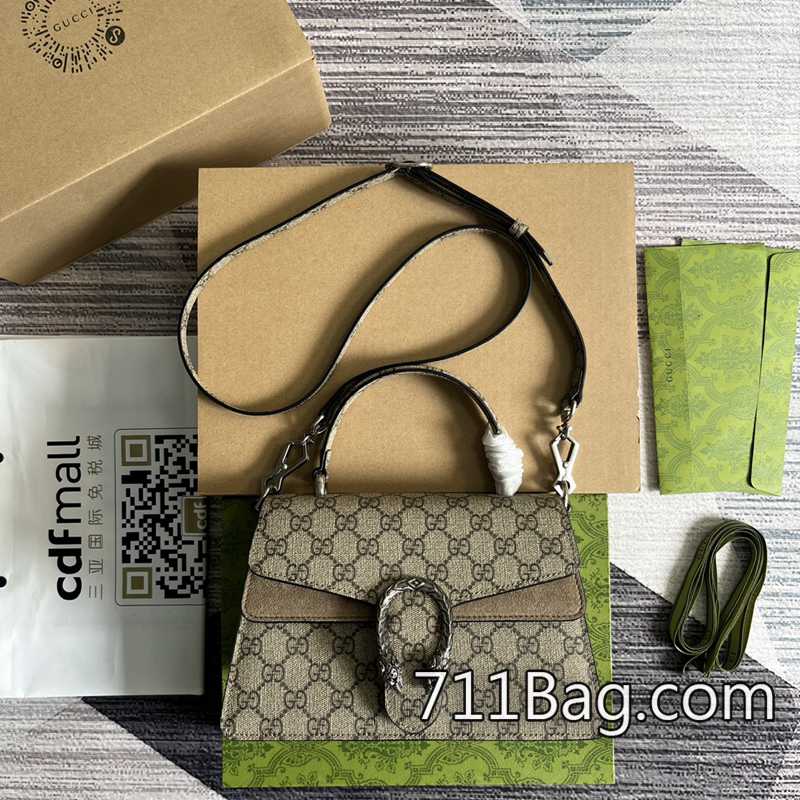 精品Gucci 739496 完美手工細節高仿包 高仿Gucci手提包尺寸:24cm下寬×16cm高×11cm深。(上寬20.5cm)(到手挽23cm高)顏色:卡其 精品Gucci 739496 完美手工細節高仿包 高仿Gucci手提包尺寸:24cm下寬×16cm高×11cm深。(上寬20.5cm)(到手挽23cm高)顏色:卡其