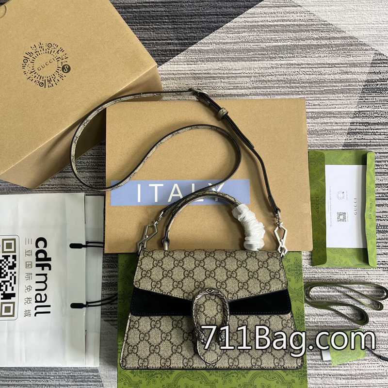 頂級一比一Gucci 739496 品質為王手感爆棚 Gucci原廠仿品熱銷中尺寸:24cm下寬×16cm高×11cm深。(上寬20.5cm)(到手挽23cm高)顏色:黑色pvc 頂級一比一Gucci 739496 品質為王手感爆棚 Gucci原廠仿品熱銷中尺寸:24cm下寬×16cm高×11cm深。(上寬20.5cm)(到手挽23cm高)顏色:黑色pvc