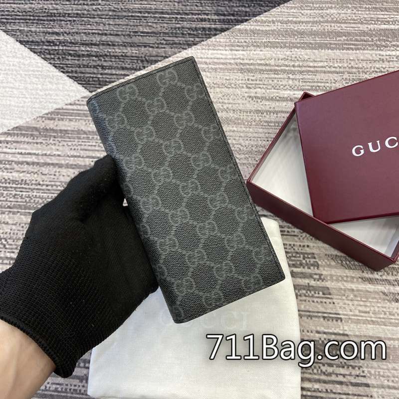 原版一比一Gucci 821213 精準手感,開關順暢不卡。 母親節送Gucci高仿閉合時尺寸:10厘米(寬)x19厘米(高)x2厘米(厚);打開時尺寸:20.5厘米(寬)x19厘米(高)顏色:黑色/pvc。 原版一比一Gucci 821213 精準手感,開關順暢不卡。 母親節送Gucci高仿閉合時尺寸:10厘米(寬)x19厘米(高)x2厘米(厚);打開時尺寸:20.5厘米(寬)x19厘米(高)顏色:黑色/pvc。