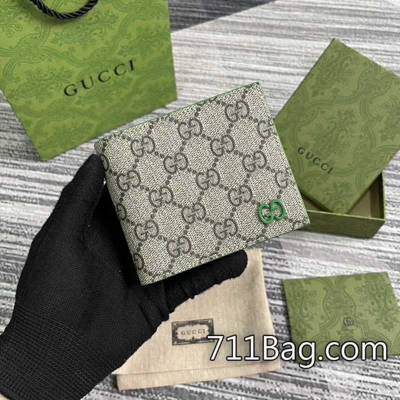 頂級高仿Gucci古馳 768243 品質卓越的高仿包 Gucci復刻版包包閉合時尺寸:11(寬)x9cm(高)打開時尺寸:21(寬)x9cm(高)顏色:綠色/pvc。 頂級高仿Gucci古馳 768243 品質卓越的高仿包 Gucci復刻版包包閉合時尺寸:11(寬)x9cm(高)打開時尺寸:21(寬)x9cm(高)顏色:綠色/pvc。