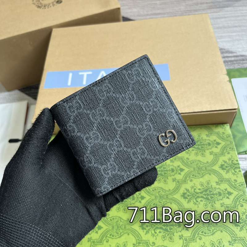精品Gucci古馳 768243 頂級原單貨,幾可亂真。 Gucci高仿細節滿分閉合時尺寸:11(寬)x9cm(高)打開時尺寸:21(寬)x9cm(高)顏色:黑色/pvc。 精品Gucci古馳 768243 頂級原單貨,幾可亂真。 Gucci高仿細節滿分閉合時尺寸:11(寬)x9cm(高)打開時尺寸:21(寬)x9cm(高)顏色:黑色/pvc。