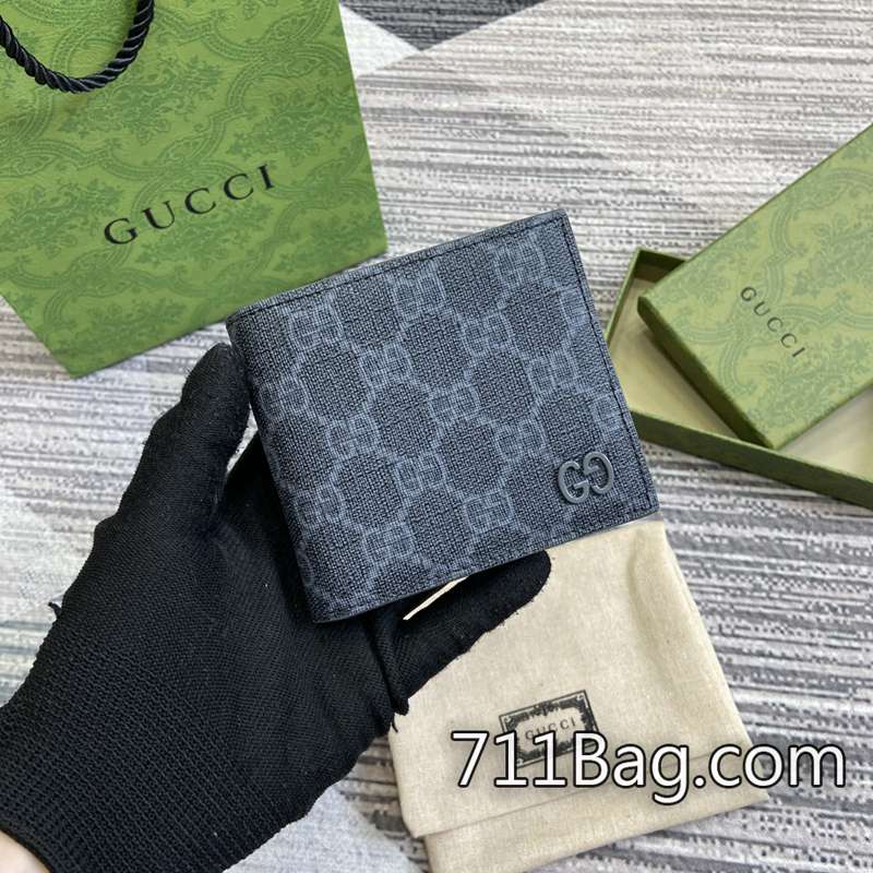 精仿Gucci古馳 768244 高端真皮手提包推薦 Gucci一比一代購貨源閉合時尺寸:11(寬)x9cm(高)打開時尺寸:21(寬)x9cm(高)顏色:灰色/黑pvc。 精仿Gucci古馳 768244 高端真皮手提包推薦 Gucci一比一代購貨源閉合時尺寸:11(寬)x9cm(高)打開時尺寸:21(寬)x9cm(高)顏色:灰色/黑pvc。