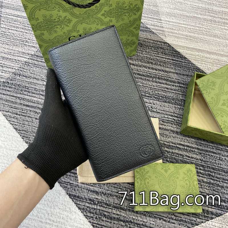 頂級一比一Gucci古馳 795331 色彩飽和度高,還原度極佳。 Gucci印花系列A貨尺寸:10cm(寬)x19cm(高)顏色:黑色/全皮。 頂級一比一Gucci古馳 795331 色彩飽和度高,還原度極佳。 Gucci印花系列A貨尺寸:10cm(寬)x19cm(高)顏色:黑色/全皮。
