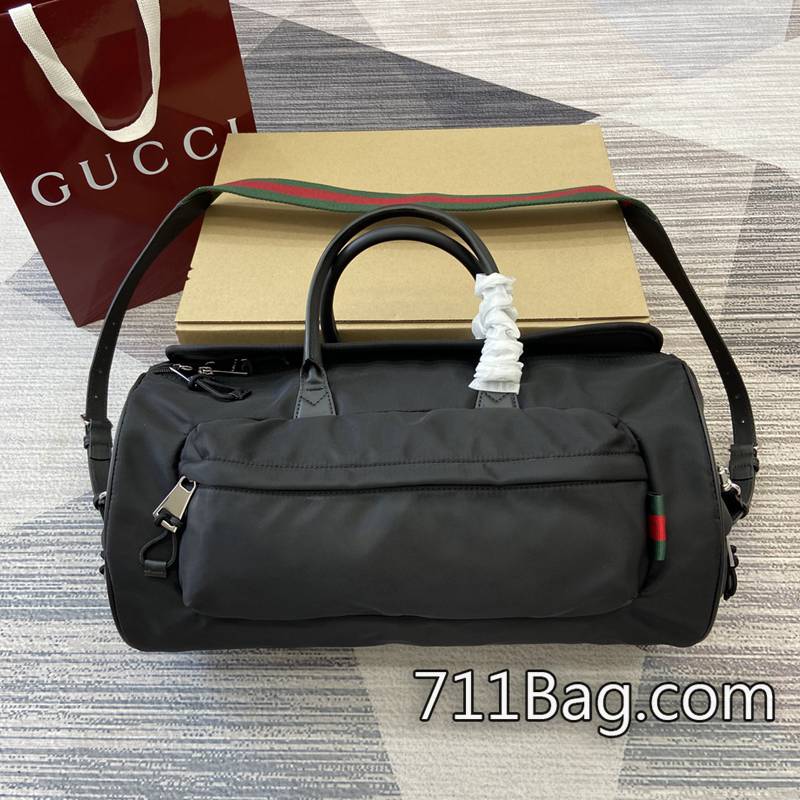頂級高仿Gucci 800185 重現品牌經典工藝,外觀無可挑剔。 Gucci Sylvie包高仿尺寸:42(長)x22(寬)x22厘米(厚)顏色:黑佈黑皮/原廠皮。 頂級高仿Gucci 800185 重現品牌經典工藝,外觀無可挑剔。 Gucci Sylvie包高仿尺寸:42(長)x22(寬)x22厘米(厚)顏色:黑佈黑皮/原廠皮。