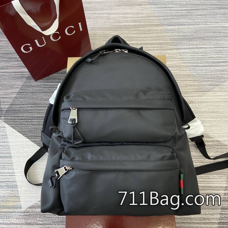 超3AGucci 800265 表面平滑無皺摺,質感細膩。 Gucci高仿私訊訂購尺寸:40(長)x36.5(寬)x23厘米(厚) 超3AGucci 800265 表面平滑無皺摺,質感細膩。 Gucci高仿私訊訂購尺寸:40(長)x36.5(寬)x23厘米(厚)