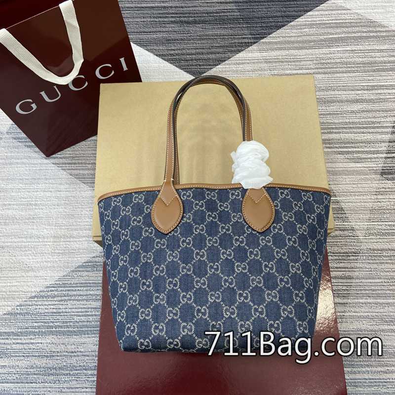 原版一比一Gucci 820496 包體設計比例完美,無失衡感。 情侶款Gucci高仿推薦尺寸:22厘米(長)x19厘米(寬)x18厘米(深)顏色:藍色牛仔面料/原廠皮。重量:約0.3千克意大利創作 原版一比一Gucci 820496 包體設計比例完美,無失衡感。 情侶款Gucci高仿推薦尺寸:22厘米(長)x19厘米(寬)x18厘米(深)顏色:藍色牛仔面料/原廠皮。重量:約0.3千克意大利創作